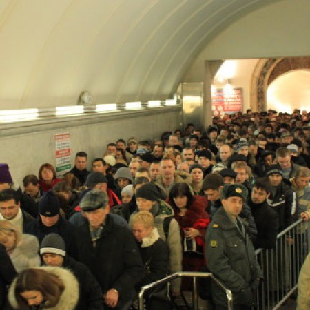 Сколько москвичей ездят на общественном транспорте?